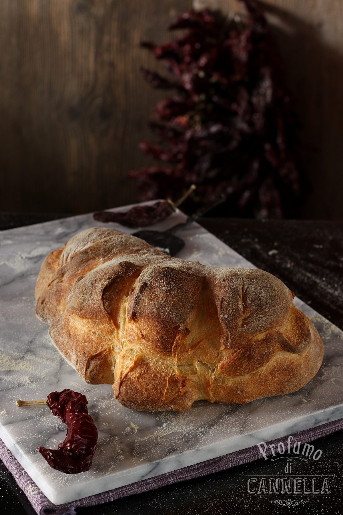 Pane Di Matera Fatto In Casa Con Step Di Formatura Profumo Di Cannella